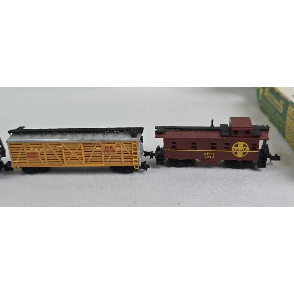 Atlas N Scale Curved Track Lot Flexible Two-Rail DC Analog MPN 2520 2526